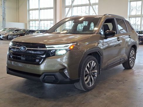 New 2025 Subaru Forester Touring w/ Popular Package - Touring image 5