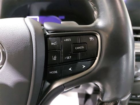 Used 2020 Lexus ES 350 Ultra Luxury image 18