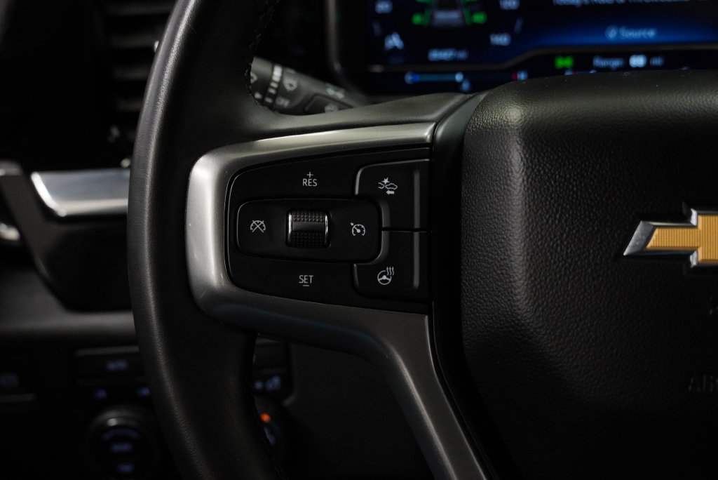 Used 2024 Chevrolet Silverado 1500 LT AWD/4WD image 28