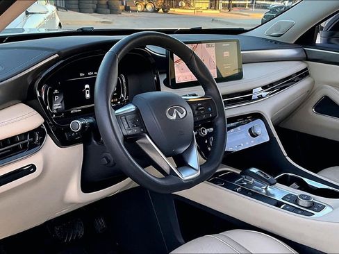 Used 2025 INFINITI QX60 Luxe image 17