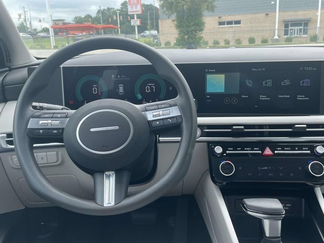 Used 2025 Hyundai Tucson SEL FWD image 48
