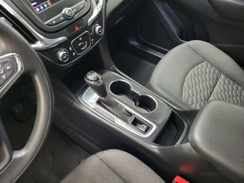 Used 2020 Chevrolet Equinox LT FWD image 26