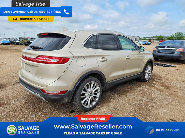 Used 2017 Lincoln MKC Reserve FWD image 4