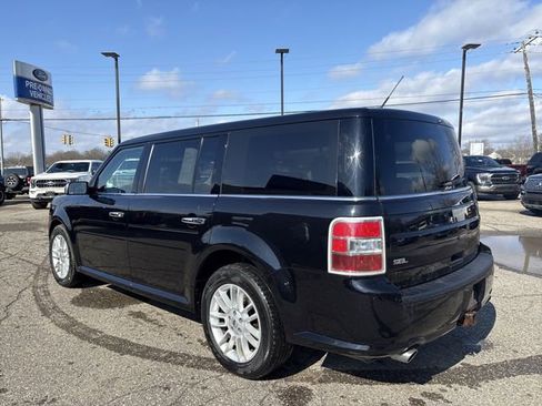 Certified 2019 Ford Flex SEL w/ Equipment Group 202A AWD/4WD image 18