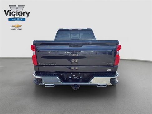 Used 2022 Chevrolet Silverado 1500 LTZ image 7