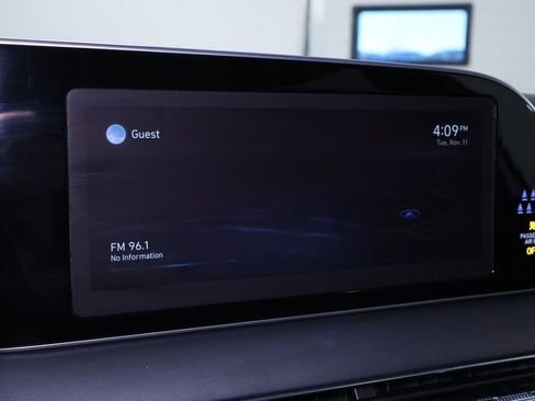 Used 2022 Hyundai Palisade Calligraphy image 31