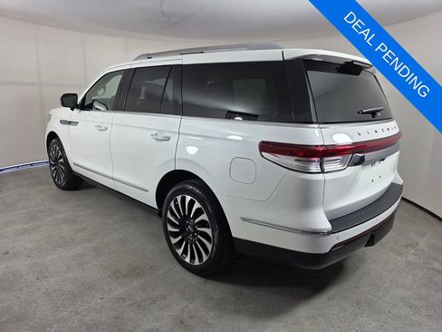 Used 2023 Lincoln Navigator Black Label AWD/4WD image 6