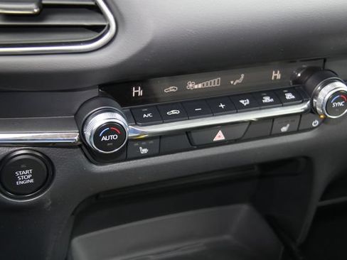 Used 2024 MAZDA CX-30 AWD 2.5 S w/ Premium Package image 29
