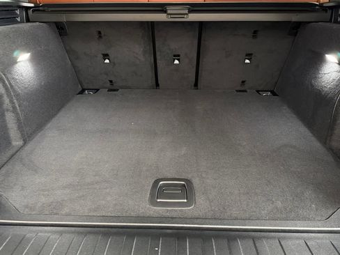 New 2026 BMW X5 M60i image 15