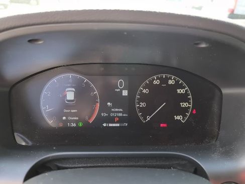 Used 2025 Honda HR-V EX-L image 12