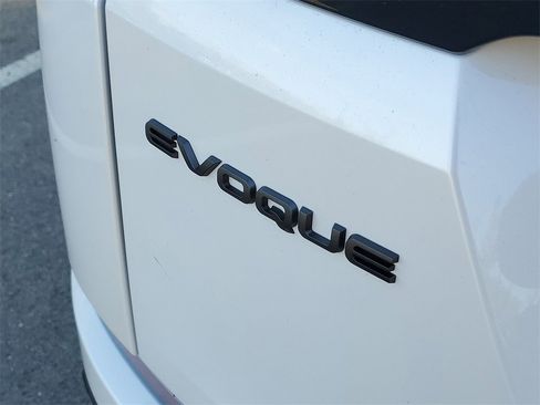 New 2026 Land Rover Range Rover Evoque S image 6