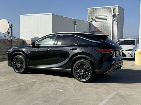 New 2026 Lexus RX 350 FWD image 10