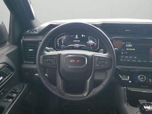 Used 2024 GMC Sierra 1500 AT4 w/ AT4 Premium Package image 24