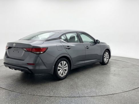 Used 2025 Nissan Sentra S FWD image 9