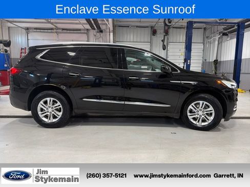 Used 2021 Buick Enclave Essence w/ Sound and Sites Package FWD image 10