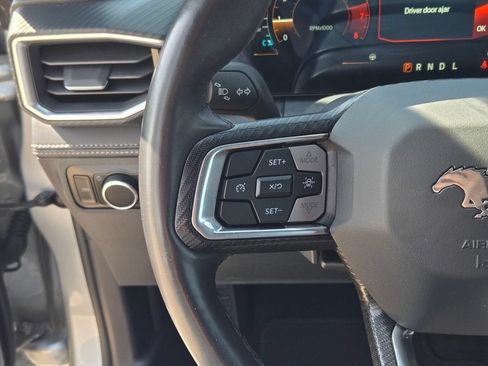 Used 2025 Ford Mustang Premium RWD image 34