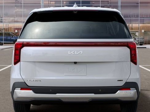 New 2026 Kia Carnival EX image 13