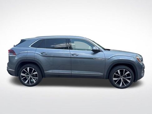 Used 2024 Volkswagen Atlas Cross Sport SEL Premium R-Line AWD/4WD image 7