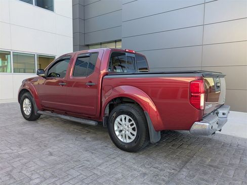 Used 2018 Nissan Frontier SV w/ Value Truck Package image 6