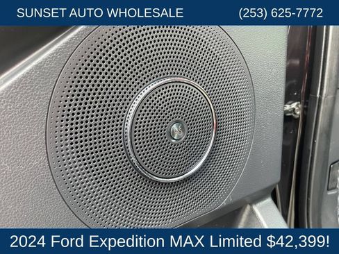 Used 2024 Ford Expedition Max Limited AWD/4WD image 36