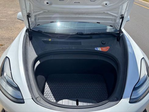 Used 2018 Tesla Model 3 Long Range RWD image 20
