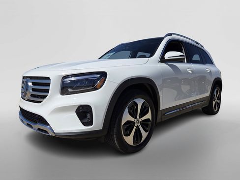 New 2026 Mercedes-Benz GLB 250 image 8