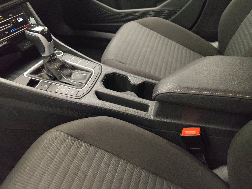 Used 2025 Volkswagen Jetta S FWD image 26