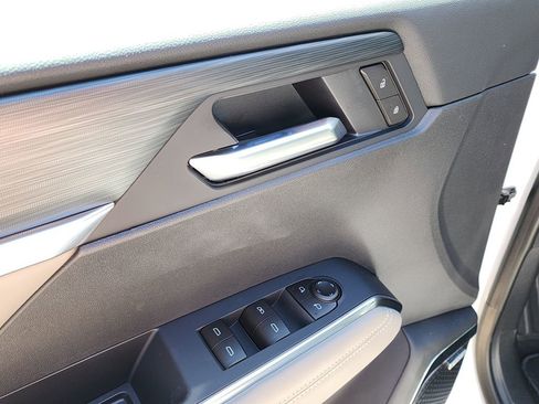 New 2026 GMC Acadia Elevation image 14