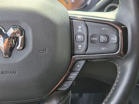 Used 2023 RAM 2500 Limited AWD/4WD image 28