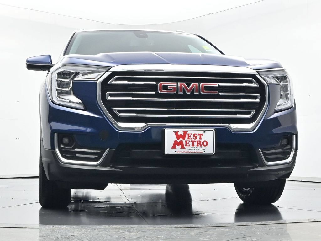 Used 2023 GMC Terrain SLT AWD/4WD image 29
