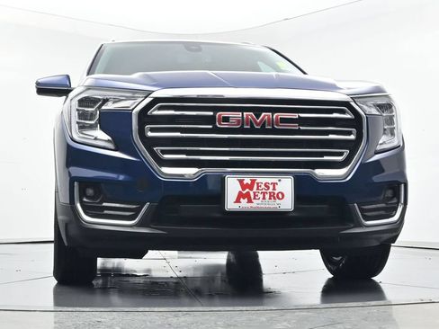 Used 2023 GMC Terrain SLT AWD/4WD image 29