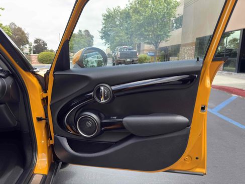 Used 2015 MINI Cooper S FWD image 79