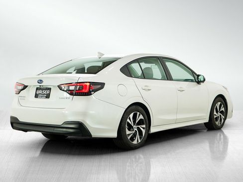 Used 2025 Subaru Legacy Premium AWD/4WD image 5