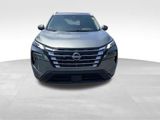 Used 2025 Nissan Rogue SV w/ SV Premium Package FWD video 2