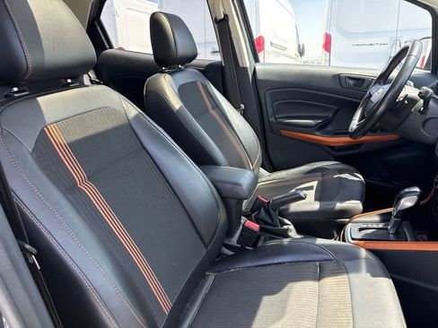 Used 2018 Ford EcoSport SES w/ SES Cold Weather Package AWD/4WD image 14