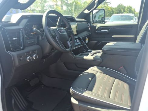 New 2026 GMC Sierra 2500 AT4X AWD/4WD image 20