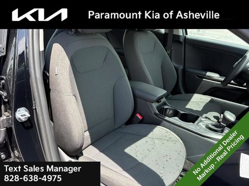 New 2026 Kia K4 FWD image 18