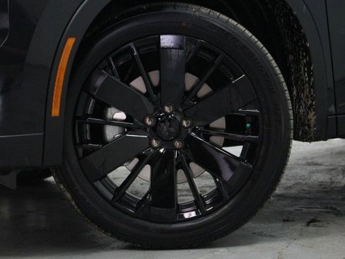 New 2026 Mitsubishi Outlander LE FWD image 3