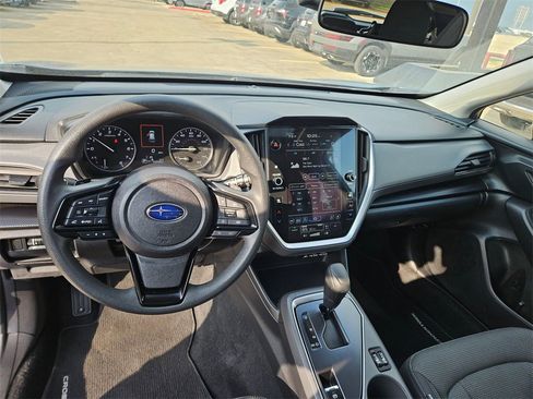 Used 2024 Subaru Crosstrek 2.0i Premium image 16