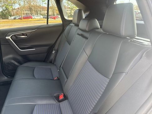 Used 2020 Toyota RAV4 XSE image 17
