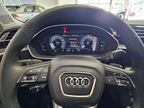 New 2025 Audi Q3 2.0T Premium w/ Convenience Package image 24