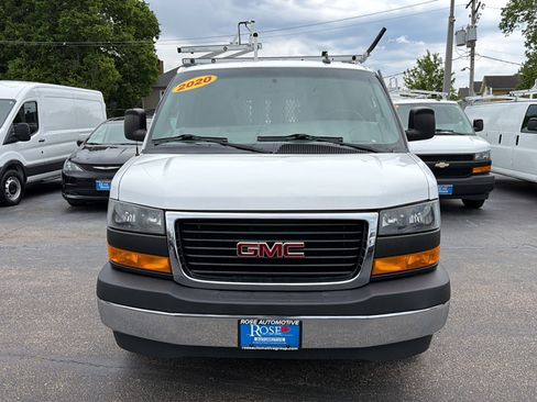 Used 2020 GMC Savana 2500 w/ Driver Convenience Package RWD image 2