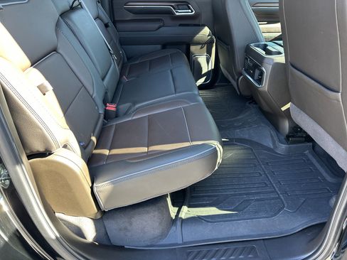 Certified 2024 GMC Sierra 2500 Denali image 16