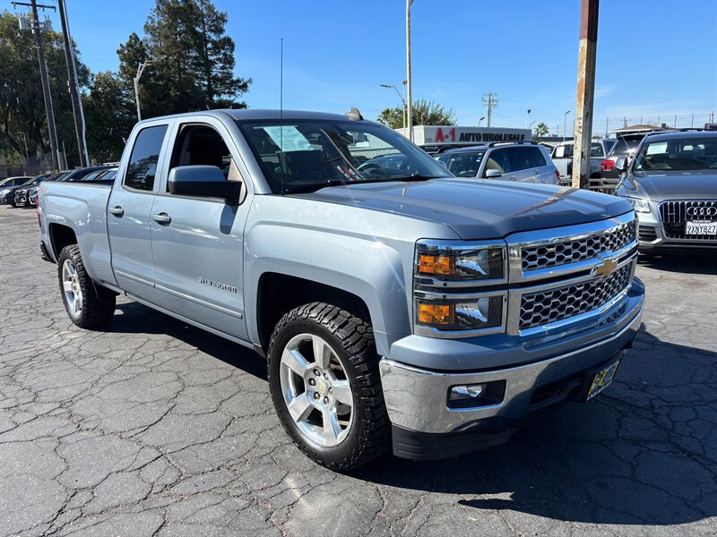 Used 2015 Chevrolet Silverado 1500 LT w/ All Star Edition AWD/4WD image 2