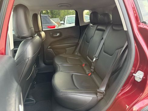 Used 2021 Jeep Compass Limited AWD/4WD image 36