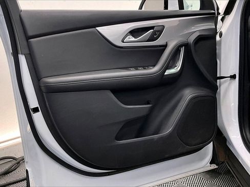 Used 2022 Chevrolet Blazer LT image 24