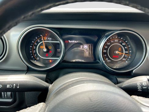 Used 2022 Jeep Wrangler Unlimited Sport AWD/4WD image 40