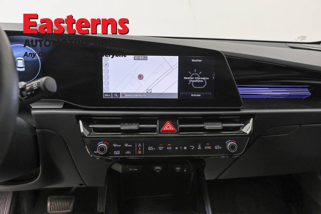 Used 2024 Kia Niro Wind w/ Wind Preserve Package FWD image 12