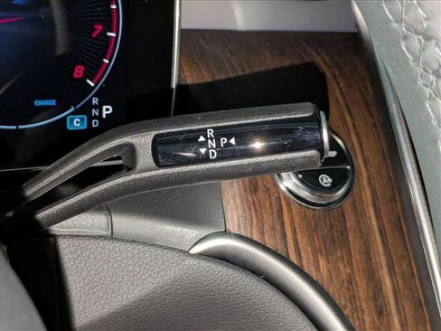 New 2026 Mercedes-Benz GLC 300 image 12