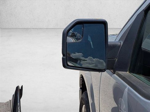 Used 2017 Ford F150 XL w/ Equipment Group 101A Mid AWD/4WD image 16